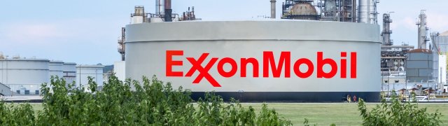 Ropná firma Exxon koupí konkurenční firmu Pioneer