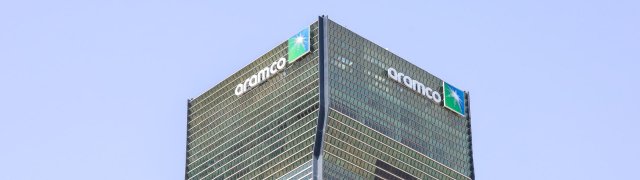 Zisk ropné Aramco klesl o 23 procent